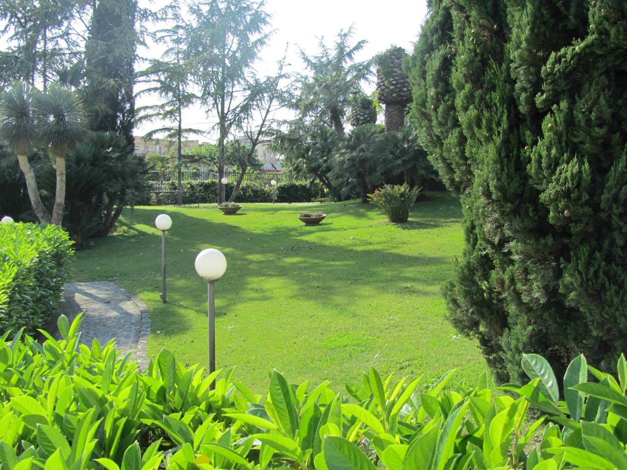 פומפיי Hotel Giovanna מראה חיצוני תמונה