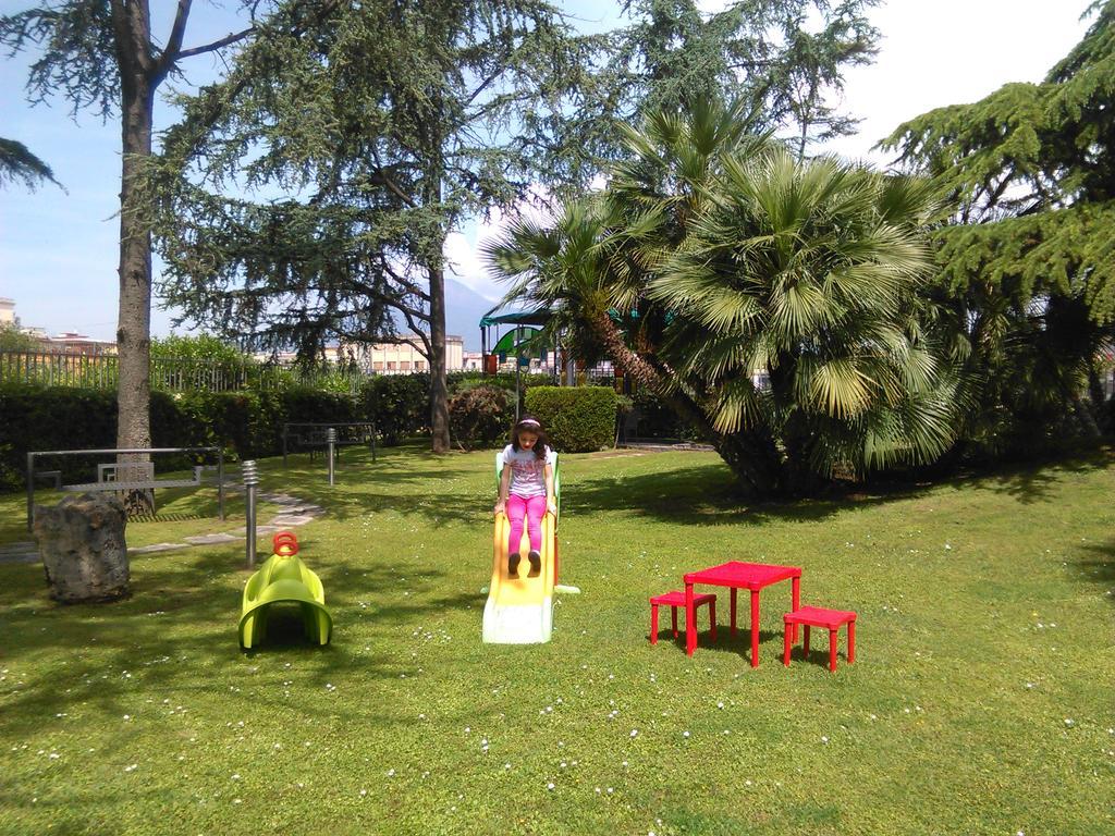 פומפיי Hotel Giovanna מראה חיצוני תמונה