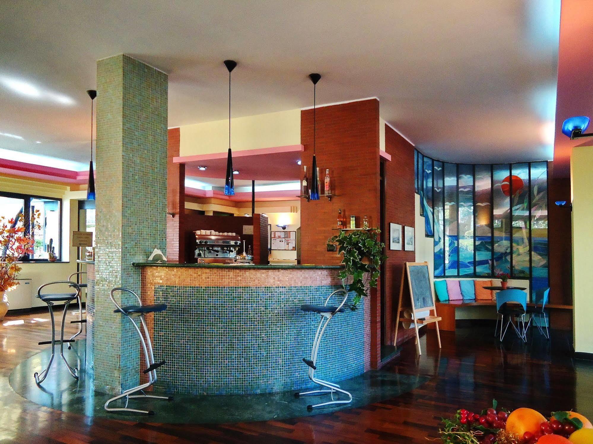 פומפיי Hotel Giovanna מראה חיצוני תמונה